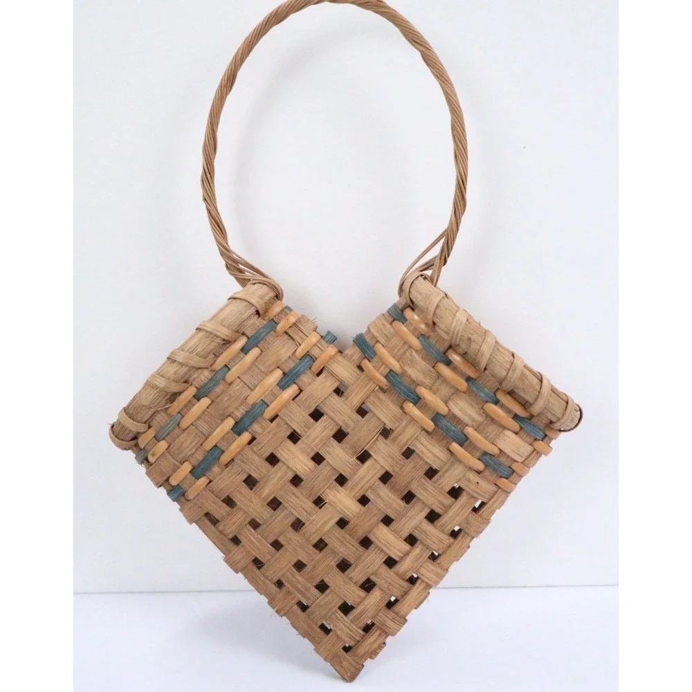 VTG Woven Wall Basket Heart‎ Shape Hand Crafted Double Opening Cottage Core 80s